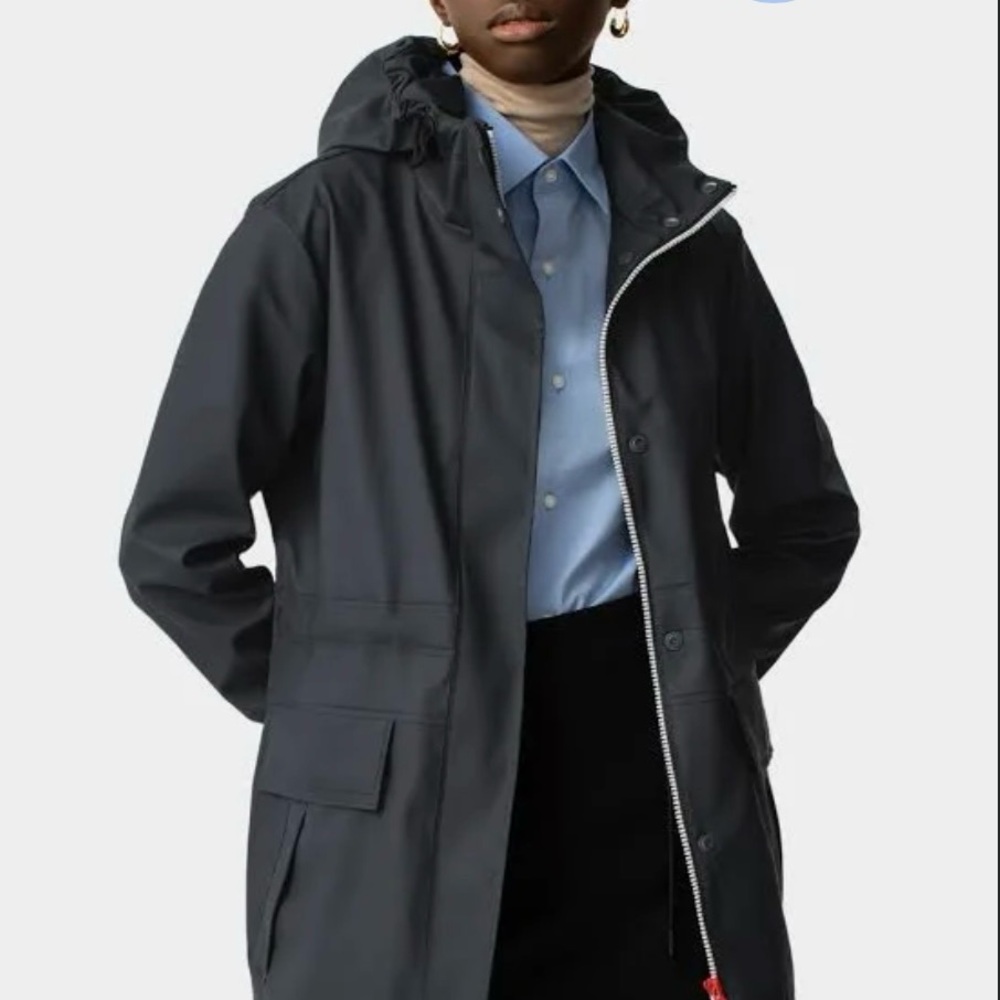 Hunter black hooded raincoat